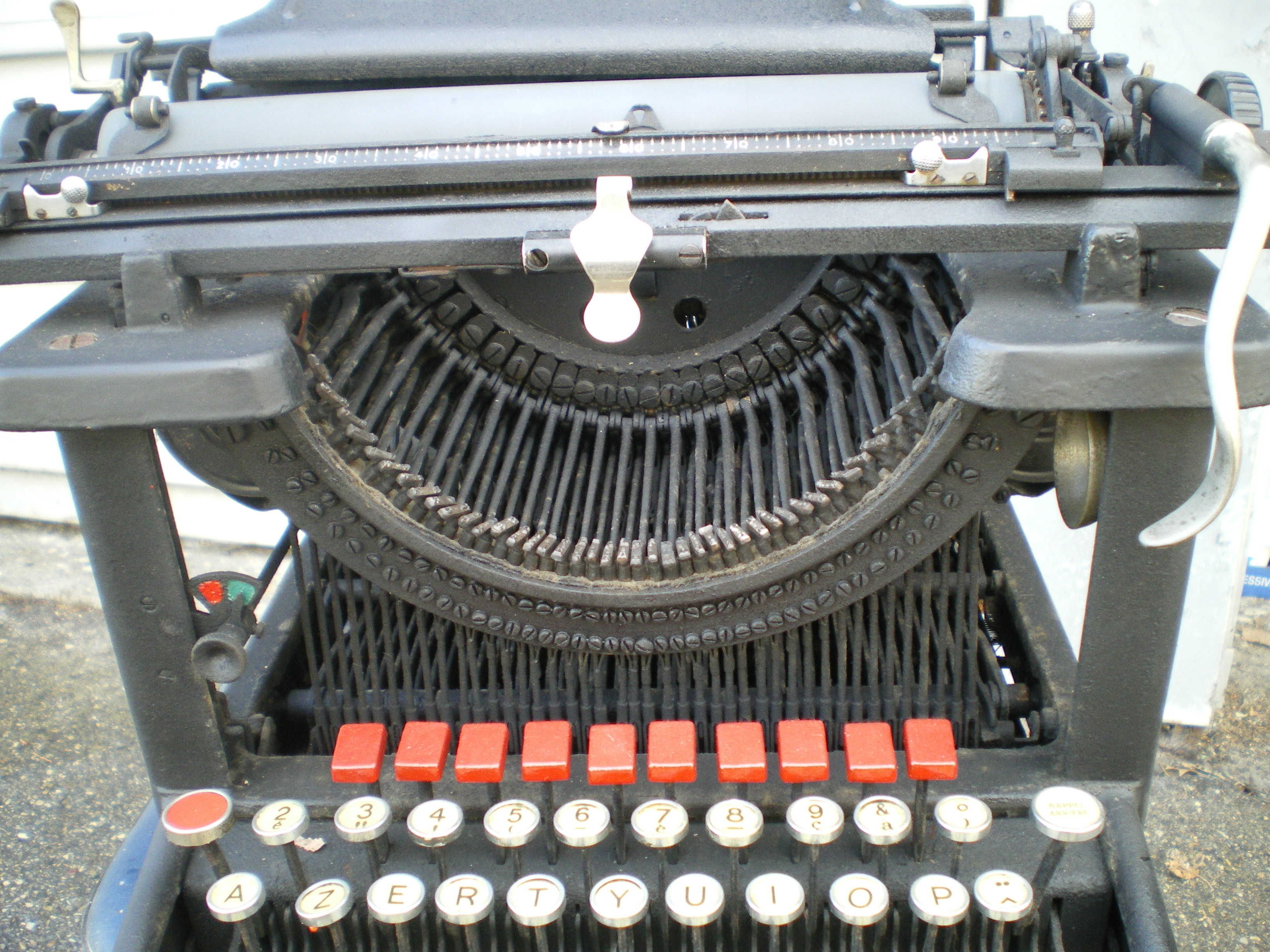 machine a écrire (2) ANCMECA machine a écrire (2) ANCMECA